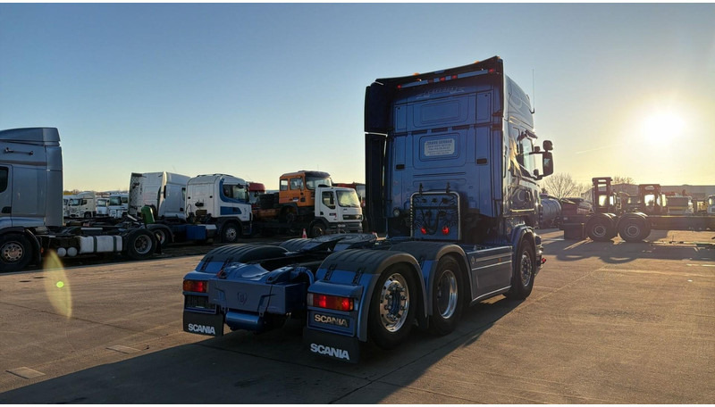 Tractor unit Scania r560 (EURO 5 / MANUAL GEARBOX / 6X2 / BELGIAN TRUCK / PERFECT CONDITION / FULL AIR / RETARDER): picture 8