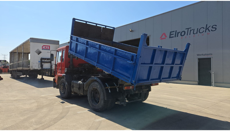 Volvo FL 6 - 14 (MANUAL PUMP / POMPE MANUELLE) - Tipper: picture 5 Volvo FL 6 - 14 (MANUAL PUMP / POMPE MANUELLE) - Tipper: picture 5