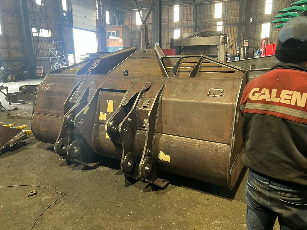 Loader bucket for Wheel excavator Komatsu WA470 General Purpose Bucket: picture 7