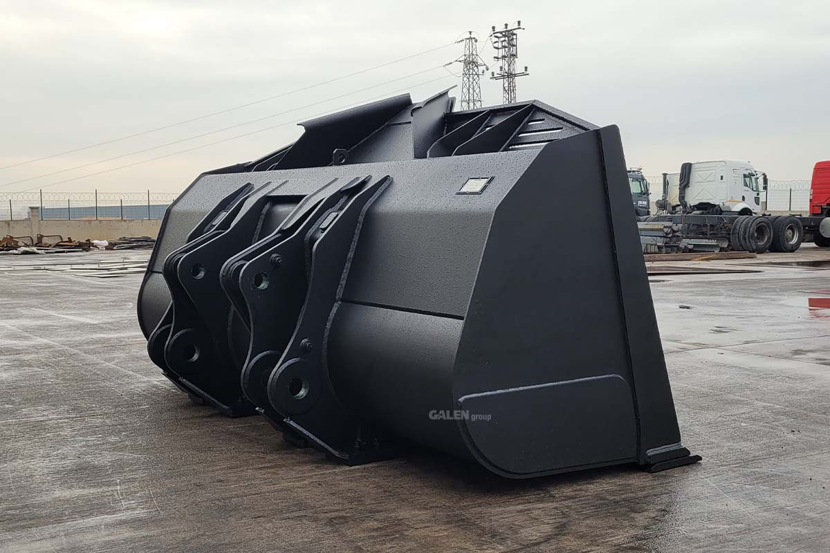 Komatsu WA470 General Purpose Bucket - Loader bucket for Wheel excavator: picture 4 Komatsu WA470 General Purpose Bucket - Loader bucket for Wheel excavator: picture 4