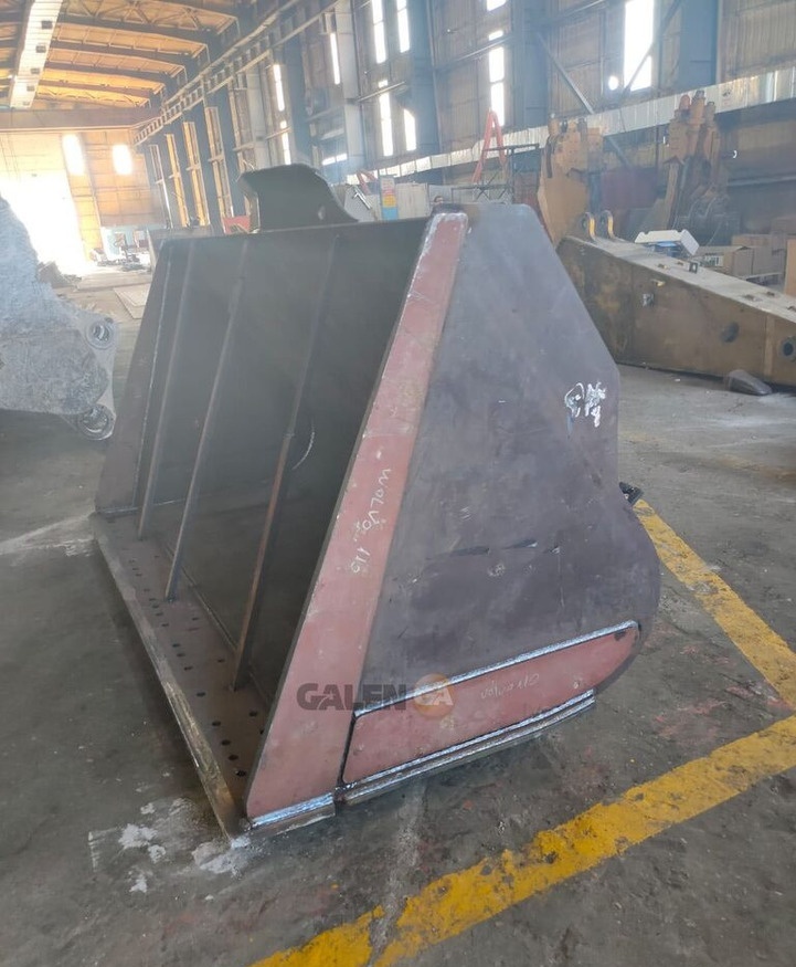 Volvo L110 General Purpose Bucket - Loader bucket: picture 3 Volvo L110 General Purpose Bucket - Loader bucket: picture 3