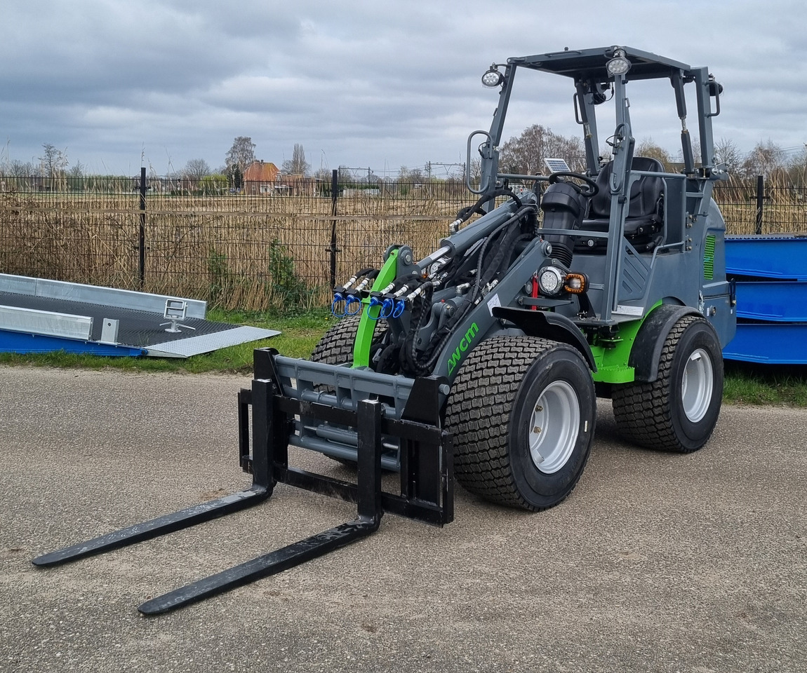 New Wheel loader WCM L2316: picture 14 New Wheel loader WCM L2316: picture 14