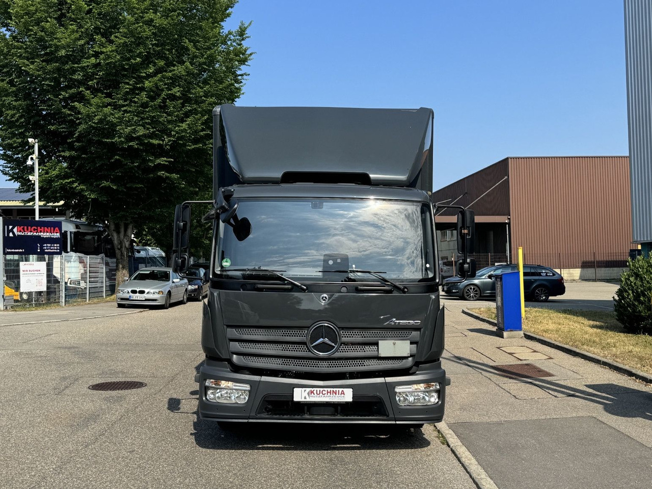 Mercedes-Benz Atego 818L Koffer 7,3m LBW Klima Automatik - Closed box van: picture 2 Mercedes-Benz Atego 818L Koffer 7,3m LBW Klima Automatik - Closed box van: picture 2