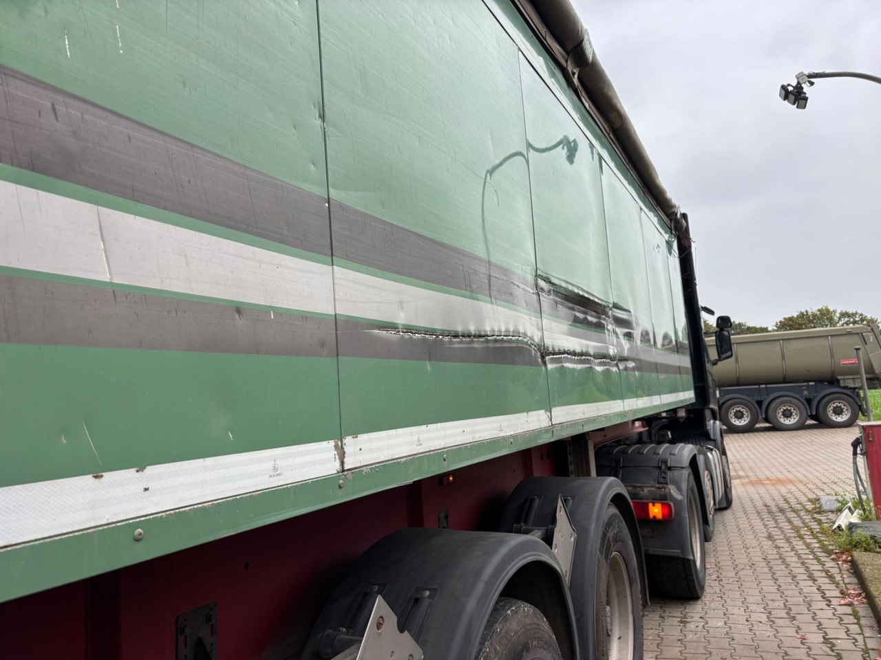 Langendorf SKA 24/30 Alu-Kippmulde, 30m³, Lift-Achse, Rollp - Tipper semi-trailer: picture 5 Langendorf SKA 24/30 Alu-Kippmulde, 30m³, Lift-Achse, Rollp - Tipper semi-trailer: picture 5