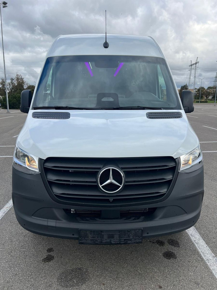 Mercedes-Benz Sprinter 517 Komfort XL, 21 SS - Minibus, People carrier: picture 3 Mercedes-Benz Sprinter 517 Komfort XL, 21 SS - Minibus, People carrier: picture 3
