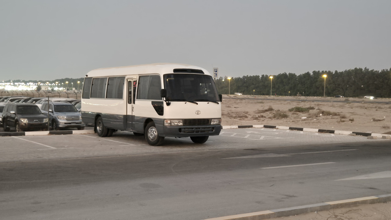 Toyota Coaster ... Nos bus -Originaires TOYOTA ...pas Chinois... T04 - Minibus, People carrier: picture 1 Toyota Coaster ... Nos bus -Originaires TOYOTA ...pas Chinois... T04 - Minibus, People carrier: picture 1