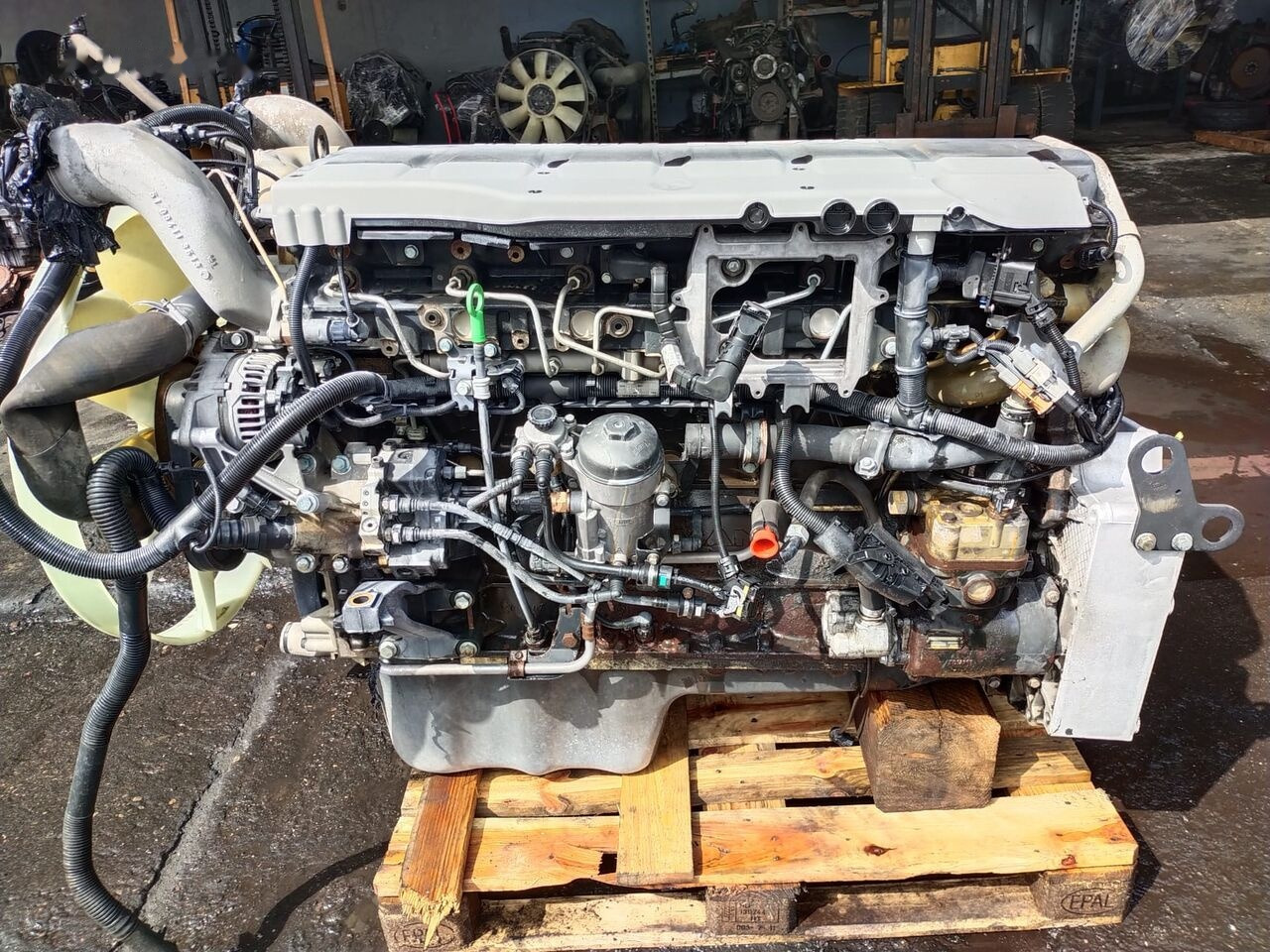 MAN D2066LF41   MAN TGS TGX truck - Engine for Truck: picture 2 MAN D2066LF41   MAN TGS TGX truck - Engine for Truck: picture 2