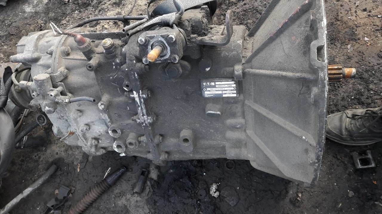 Renault EATON FS8209A   Renault Premium - Gearbox for Truck: picture 3 Renault EATON FS8209A   Renault Premium - Gearbox for Truck: picture 3