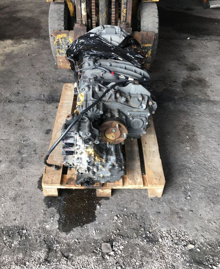 ZF 16S2331TD 1356052026 truck - Gearbox for Truck: picture 1 ZF 16S2331TD 1356052026 truck - Gearbox for Truck: picture 1