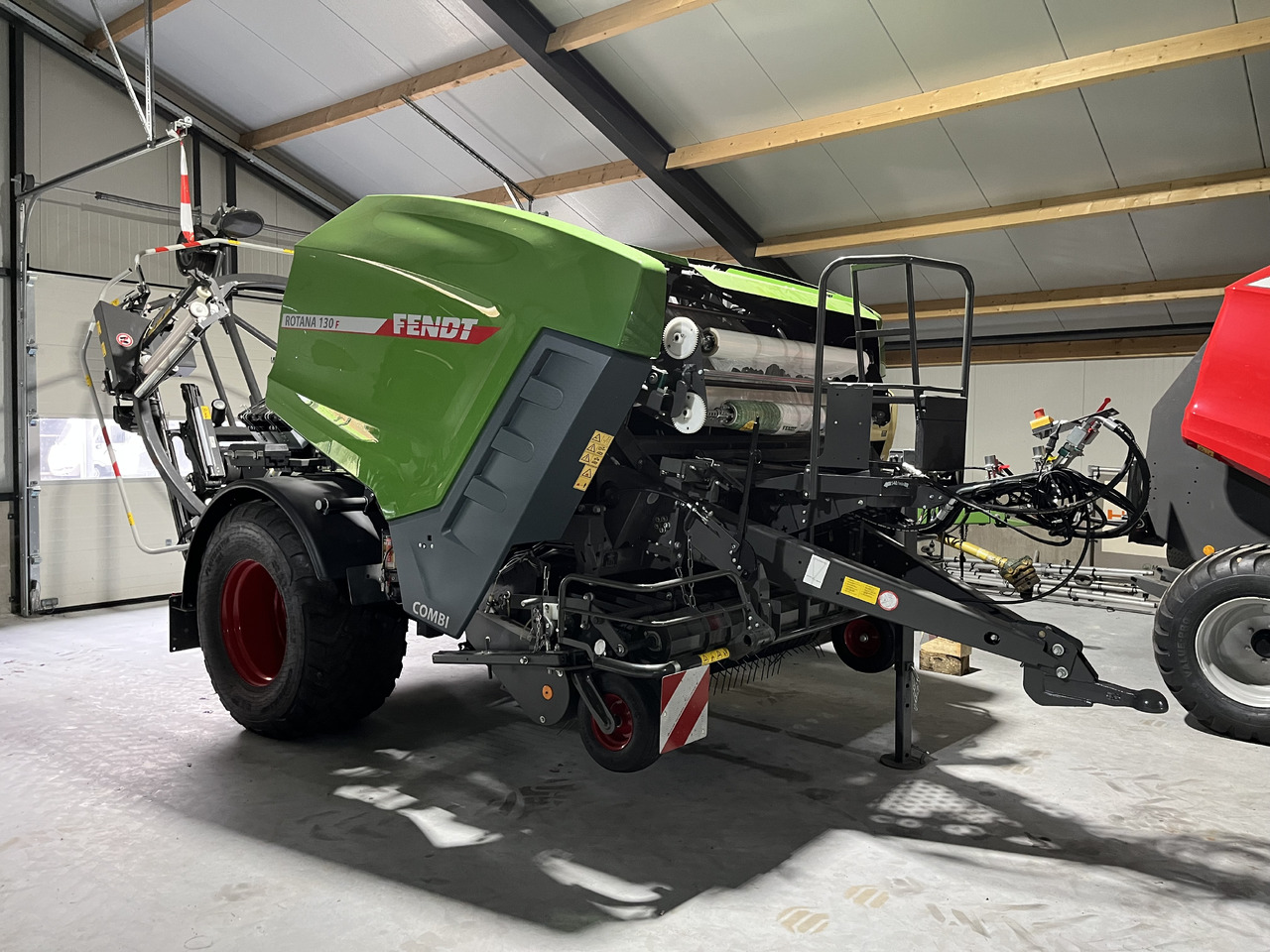 FENDT ROTANA 130F COMBI MY24 - Bale wrapper: picture 1 FENDT ROTANA 130F COMBI MY24 - Bale wrapper: picture 1