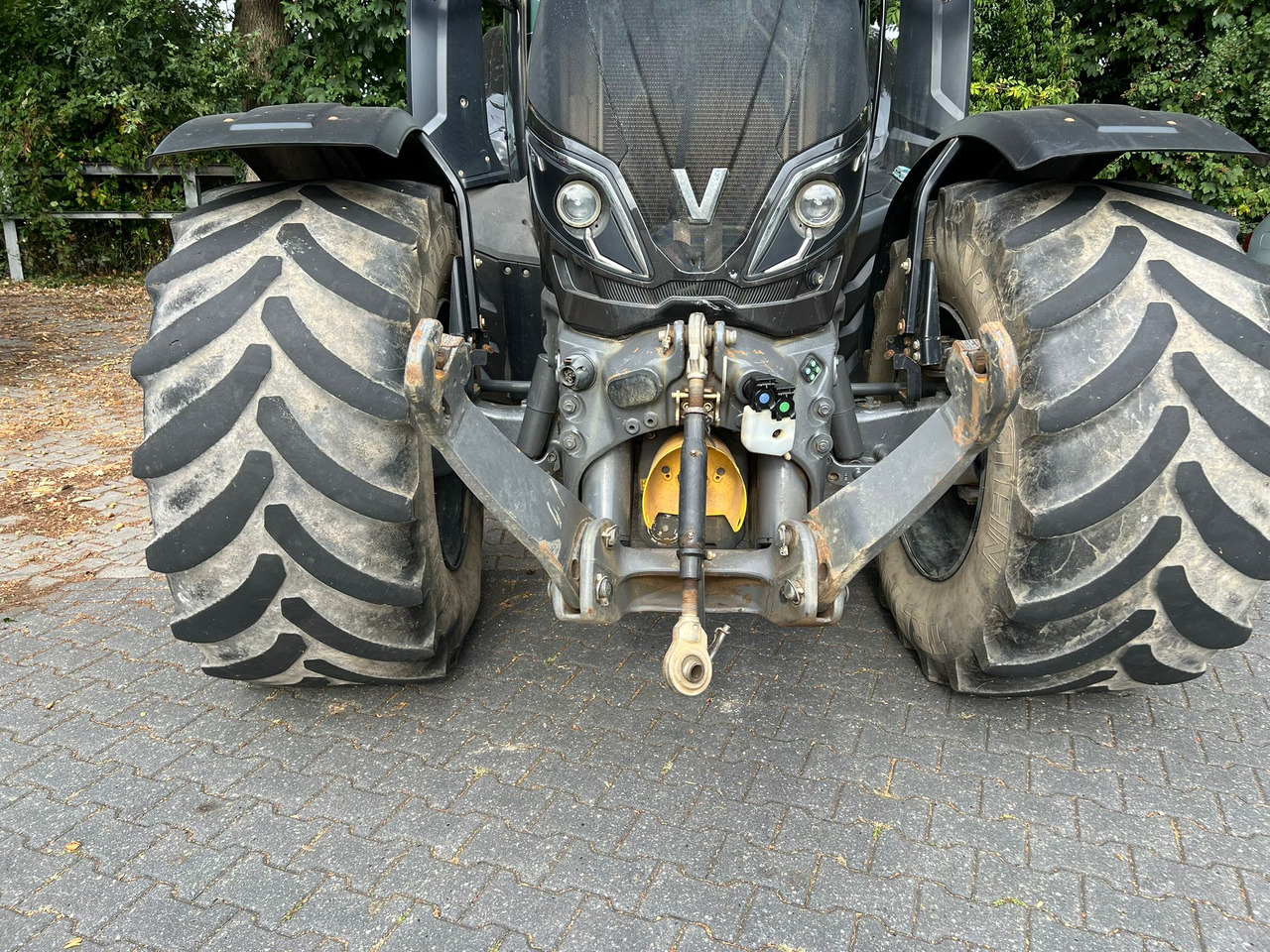 Farm tractor Valtra T174 Versu: picture 6