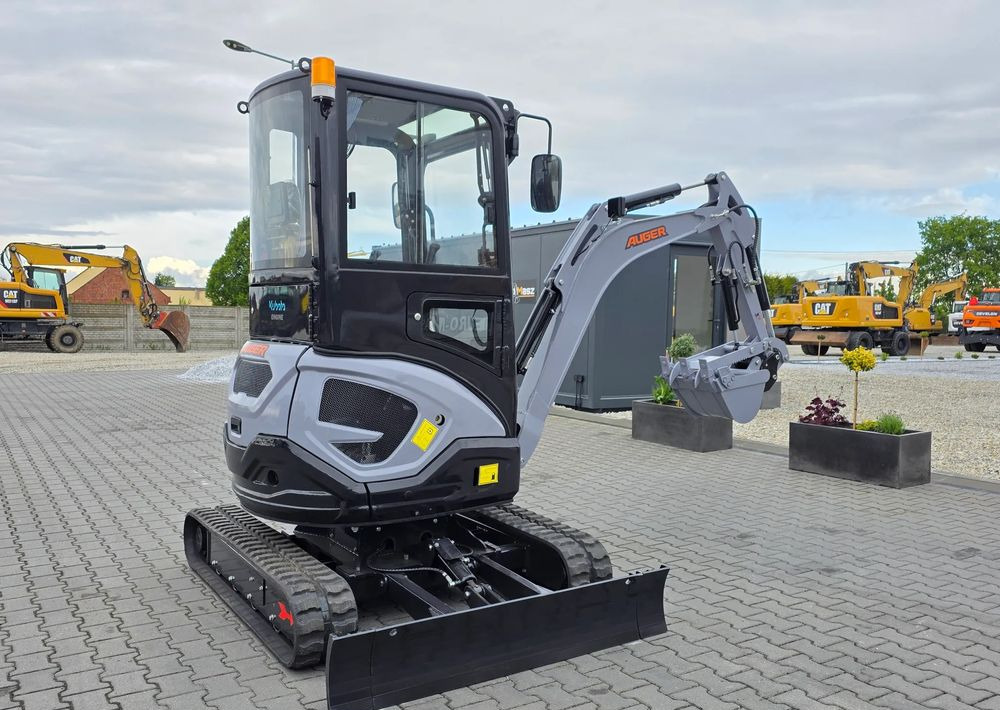 Inny NOWA Minikoparka AUGER 25, WAGA 2100 KG, SILNIK KUBOTA - Mini excavator: picture 1 Inny NOWA Minikoparka AUGER 25, WAGA 2100 KG, SILNIK KUBOTA - Mini excavator: picture 1