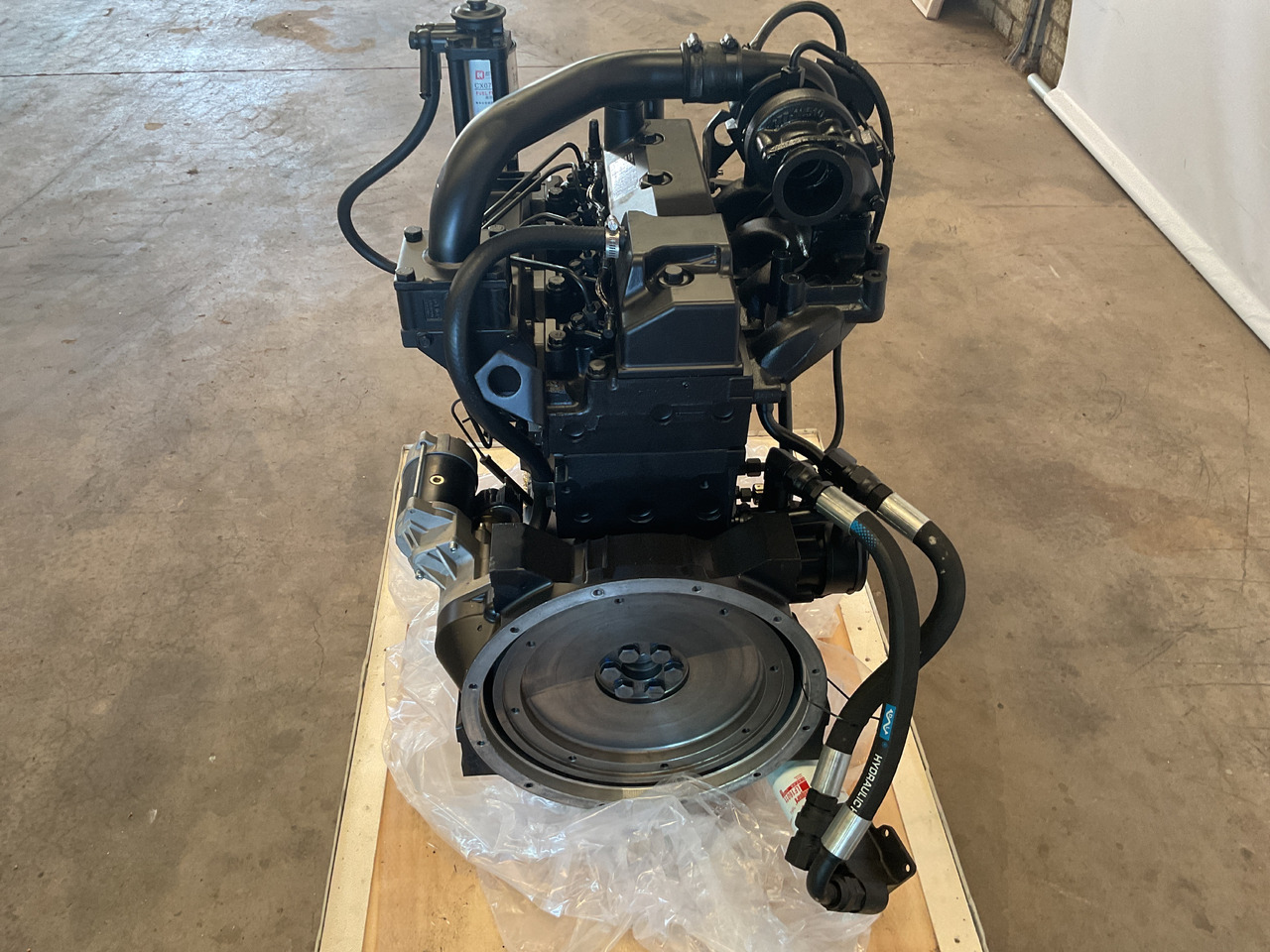 Cummins B3.3 Turbo - Engine: picture 3 Cummins B3.3 Turbo - Engine: picture 3