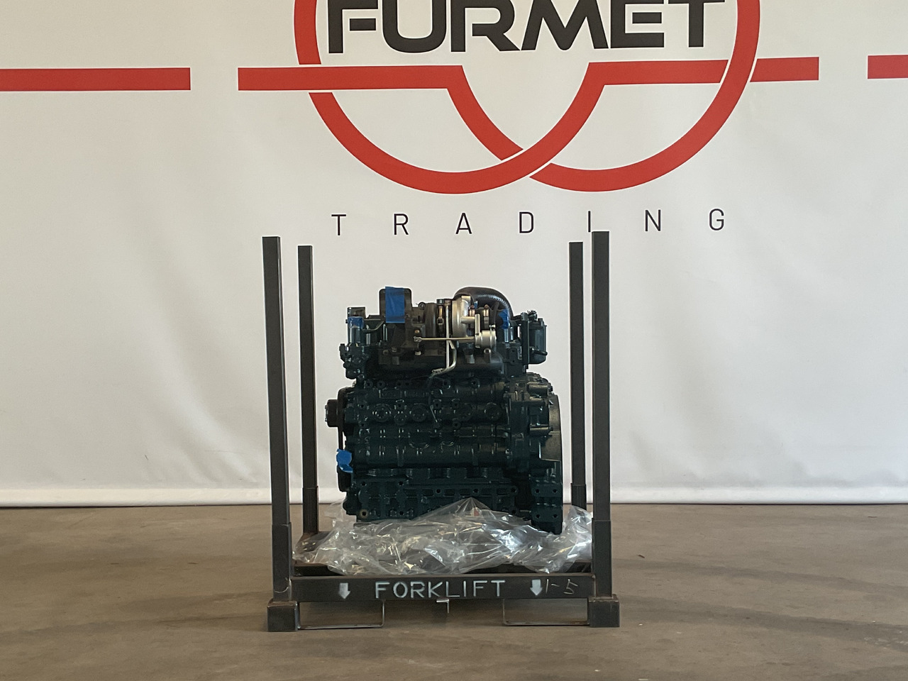 Kubota V3307 Di-T - Engine: picture 3 Kubota V3307 Di-T - Engine: picture 3