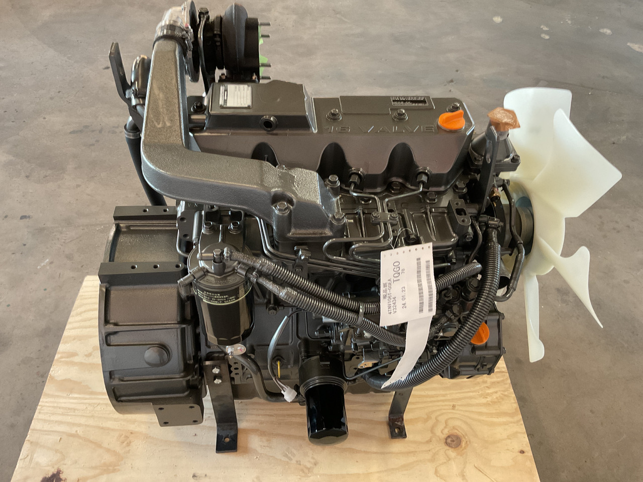 Yanmar 4TN106T - Engine: picture 5 Yanmar 4TN106T - Engine: picture 5