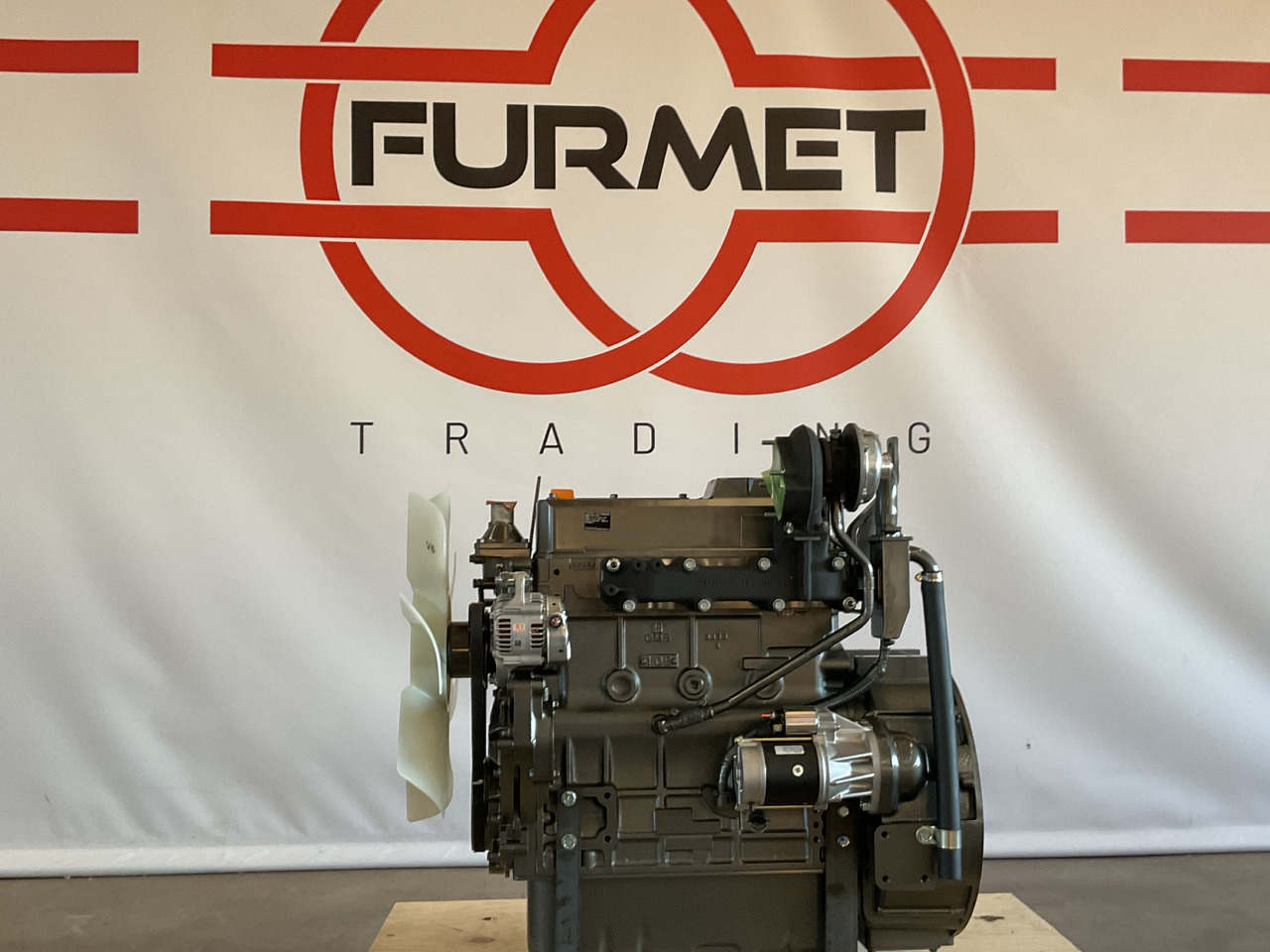 Yanmar 4TN106T - Engine: picture 2 Yanmar 4TN106T - Engine: picture 2