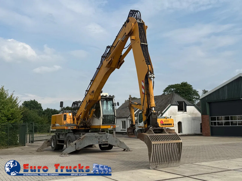 Liebherr A924 C - Wheel excavator: picture 2 Liebherr A924 C - Wheel excavator: picture 2