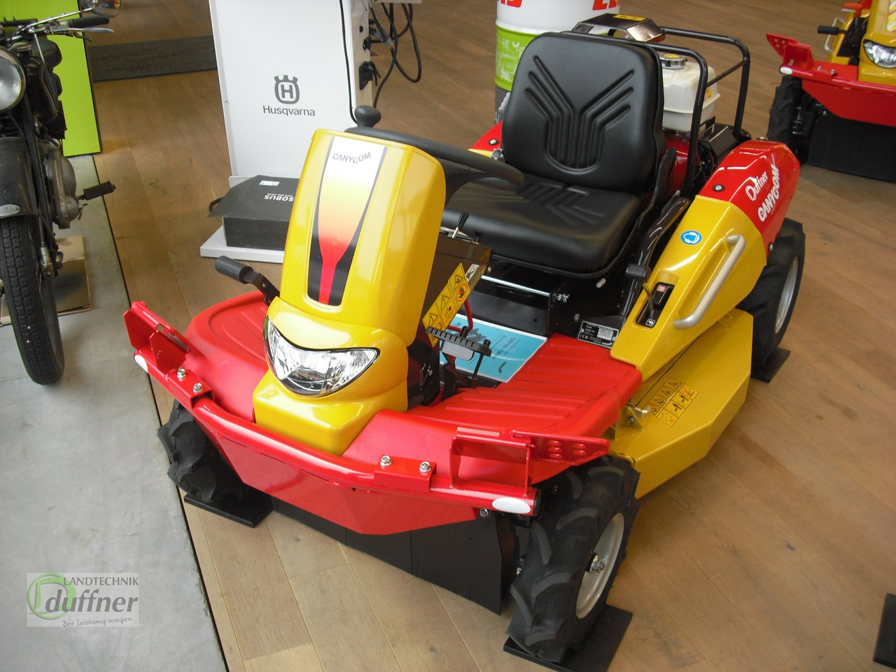 Canycom CMX 1402 - Lawn mower: picture 1 Canycom CMX 1402 - Lawn mower: picture 1