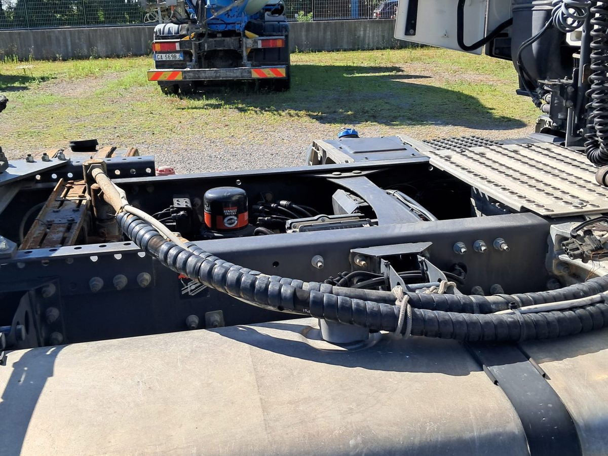 RENAULT PREMIUM 470 - Tractor unit: picture 5 RENAULT PREMIUM 470 - Tractor unit: picture 5