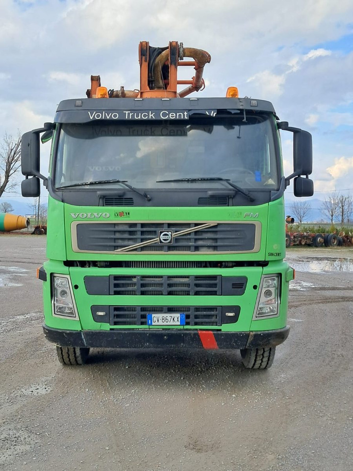 VOLVO FM 84R 440 SERMAC 4Z28 - Mixer pump truck: picture 4 VOLVO FM 84R 440 SERMAC 4Z28 - Mixer pump truck: picture 4