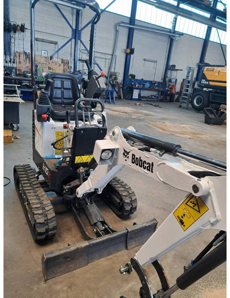 Bobcat E 10z - Mini excavator: picture 1 Bobcat E 10z - Mini excavator: picture 1