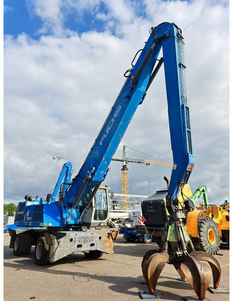 Fuchs MHL350E + Polyp - Material handler: picture 2 Fuchs MHL350E + Polyp - Material handler: picture 2