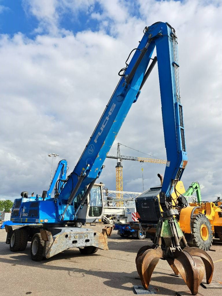 Fuchs MHL350E + Polyp - Material handler: picture 3 Fuchs MHL350E + Polyp - Material handler: picture 3