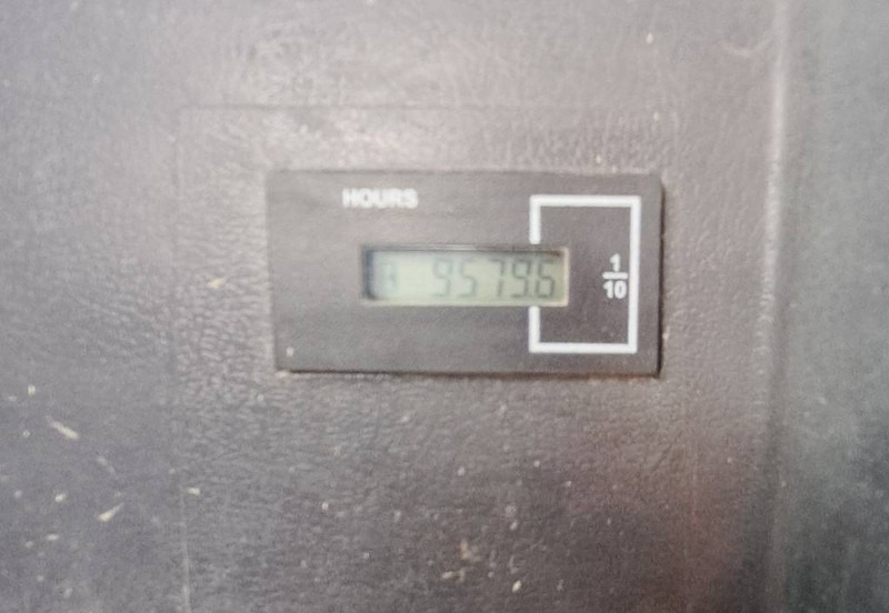 Wheel loader Hyundai HL 940: picture 11