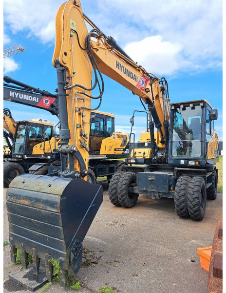 Hyundai HW 140 - Wheel excavator: picture 5 Hyundai HW 140 - Wheel excavator: picture 5