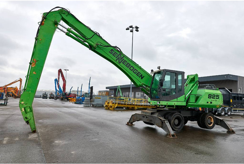 Sennebogen 825 M - Material handler: picture 3 Sennebogen 825 M - Material handler: picture 3