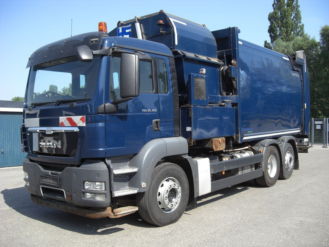 MAN 26360FNLL / SEITENLADER MAN 26360FNLL / SEITENLADER - Refuse truck: picture 1 MAN 26360FNLL / SEITENLADER MAN 26360FNLL / SEITENLADER - Refuse truck: picture 1