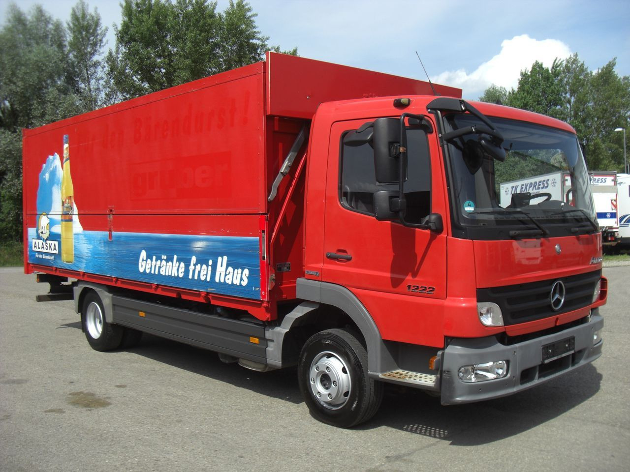 Mercedes-Benz 1222L / Automatik - Beverage truck: picture 2 Mercedes-Benz 1222L / Automatik - Beverage truck: picture 2