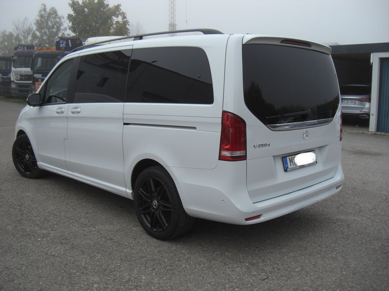 Mercedes-Benz V 250 LANG - Crew cab van: picture 4 Mercedes-Benz V 250 LANG - Crew cab van: picture 4