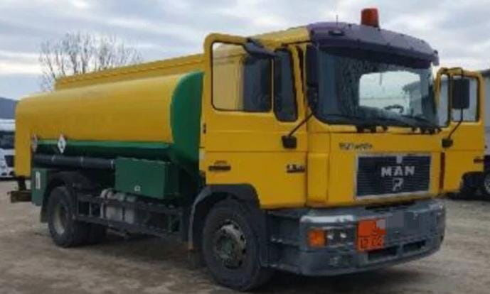 MAN 19.403 Tanker - Tanker truck: picture 2 MAN 19.403 Tanker - Tanker truck: picture 2