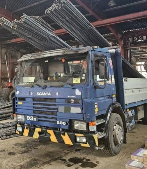 Scania 93 Carne - Crane truck: picture 2 Scania 93 Carne - Crane truck: picture 2