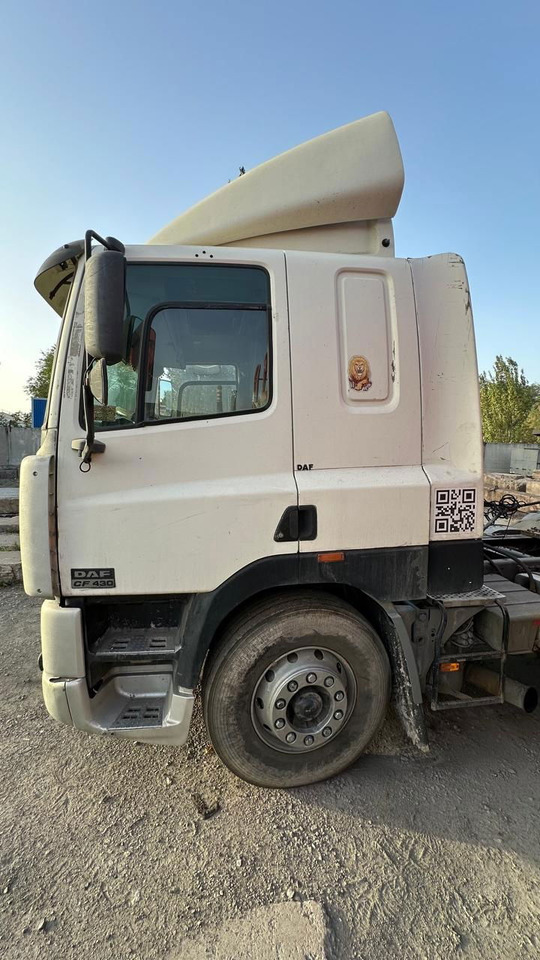 DAF CF 85.430 Tractor head - Tractor unit: picture 3 DAF CF 85.430 Tractor head - Tractor unit: picture 3