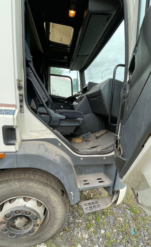 DAF CF 85 - Tractor unit: picture 2 DAF CF 85 - Tractor unit: picture 2