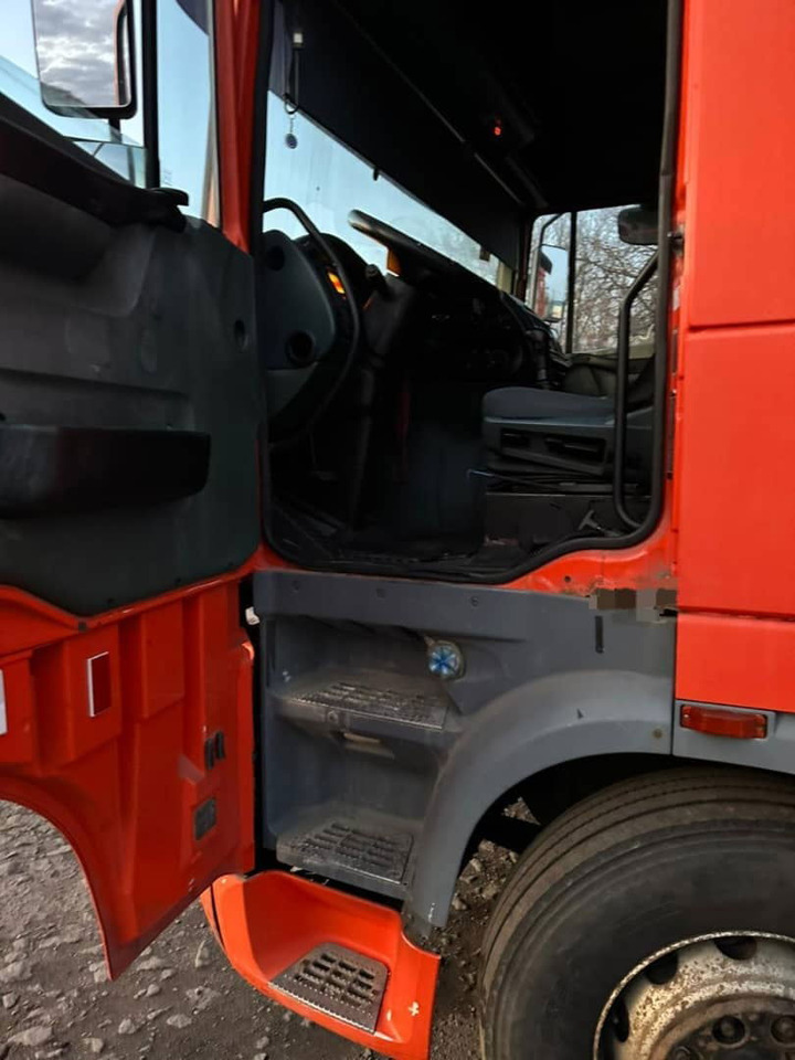 DAF XF 95.430 Tractor head - Tractor unit: picture 4 DAF XF 95.430 Tractor head - Tractor unit: picture 4