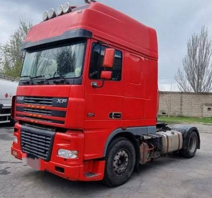 DAF XF 95 - Tractor unit: picture 2 DAF XF 95 - Tractor unit: picture 2