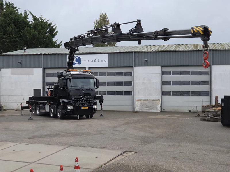 Mercedes-Benz Arocs 8x2 4 Fassi 82TM 2017 euro 6 - Crane truck: picture 2 Mercedes-Benz Arocs 8x2 4 Fassi 82TM 2017 euro 6 - Crane truck: picture 2
