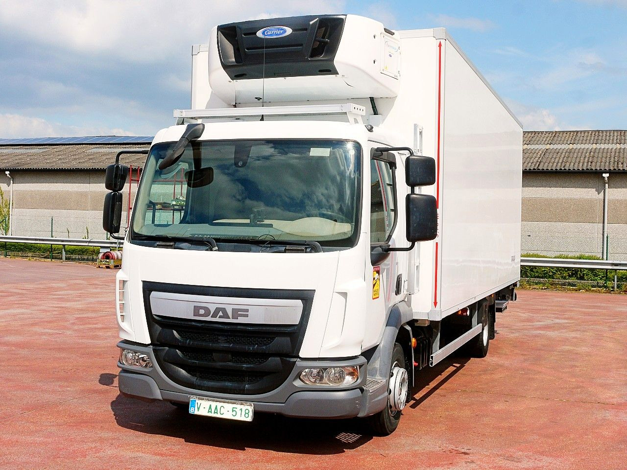 DAF 180.12 LF FA KUHLKOFFER CARRIER SUPRA 850 MULTI - Refrigerated truck: picture 5 DAF 180.12 LF FA KUHLKOFFER CARRIER SUPRA 850 MULTI - Refrigerated truck: picture 5