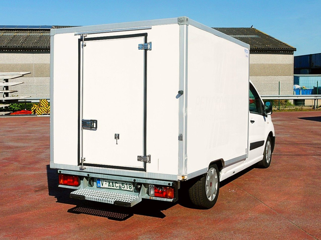 Fiat SCUDO 2.0 KUHKOFFER RELEC FROID TR 22 -20C - Refrigerated delivery van: picture 5 Fiat SCUDO 2.0 KUHKOFFER RELEC FROID TR 22 -20C - Refrigerated delivery van: picture 5