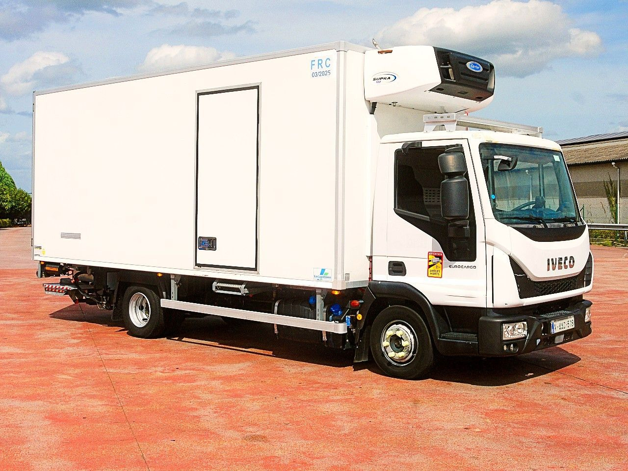 Iveco 100E19 KUHLKOFFER CARRIER SUPRA 550 luft fed A/C - Refrigerated truck: picture 2 Iveco 100E19 KUHLKOFFER CARRIER SUPRA 550 luft fed A/C - Refrigerated truck: picture 2