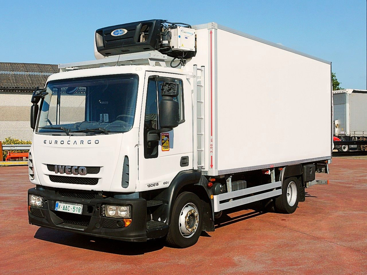 Iveco 120E18 EUROCARGO KUHLKOFFER CARRIER SUPRA 550 - Refrigerated truck: picture 4 Iveco 120E18 EUROCARGO KUHLKOFFER CARRIER SUPRA 550 - Refrigerated truck: picture 4