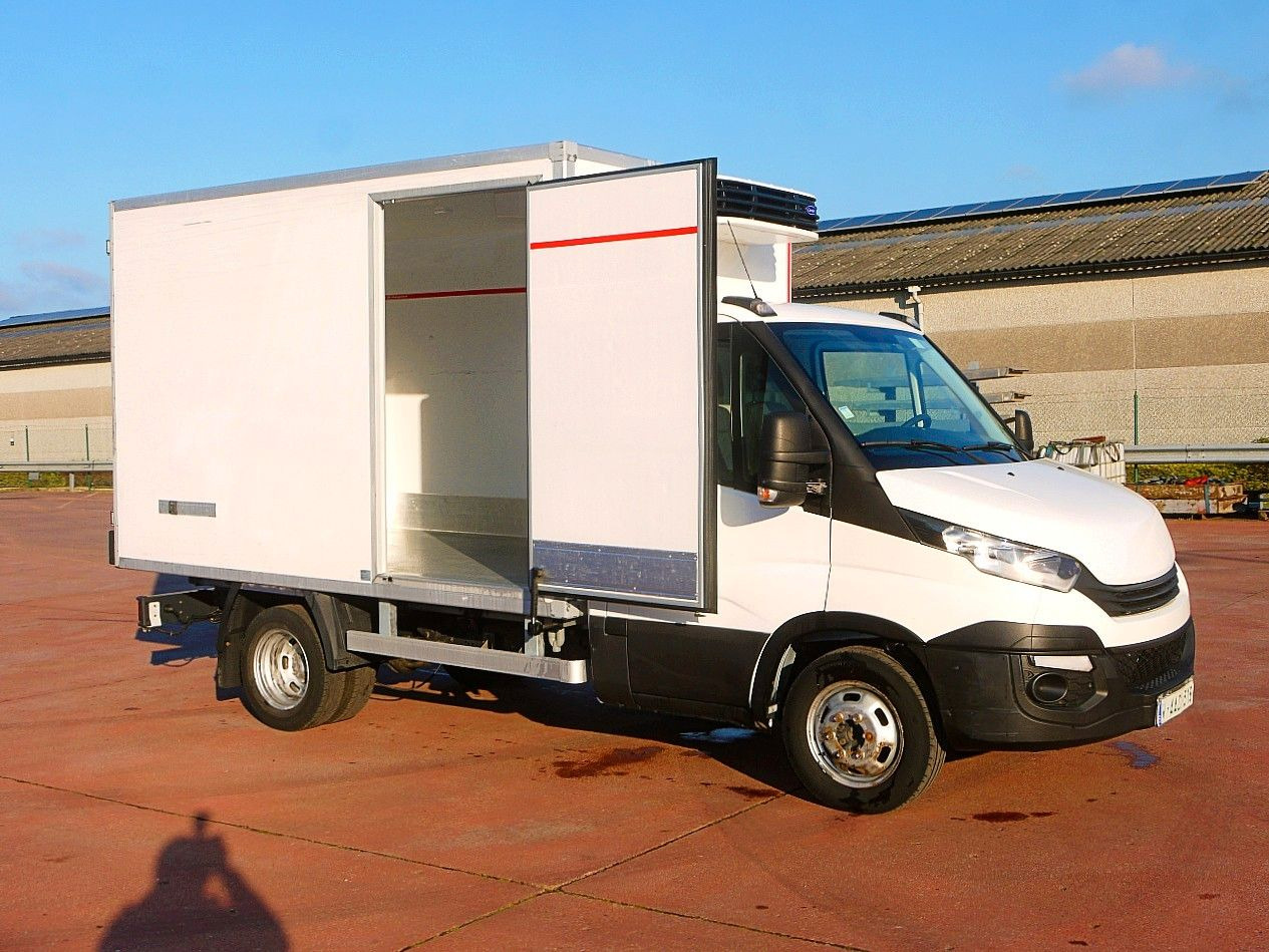 Iveco 35C14 DAILY KUHLKOFFER CARRIER XARIOS 350 -20C - Refrigerated delivery van: picture 3 Iveco 35C14 DAILY KUHLKOFFER CARRIER XARIOS 350 -20C - Refrigerated delivery van: picture 3