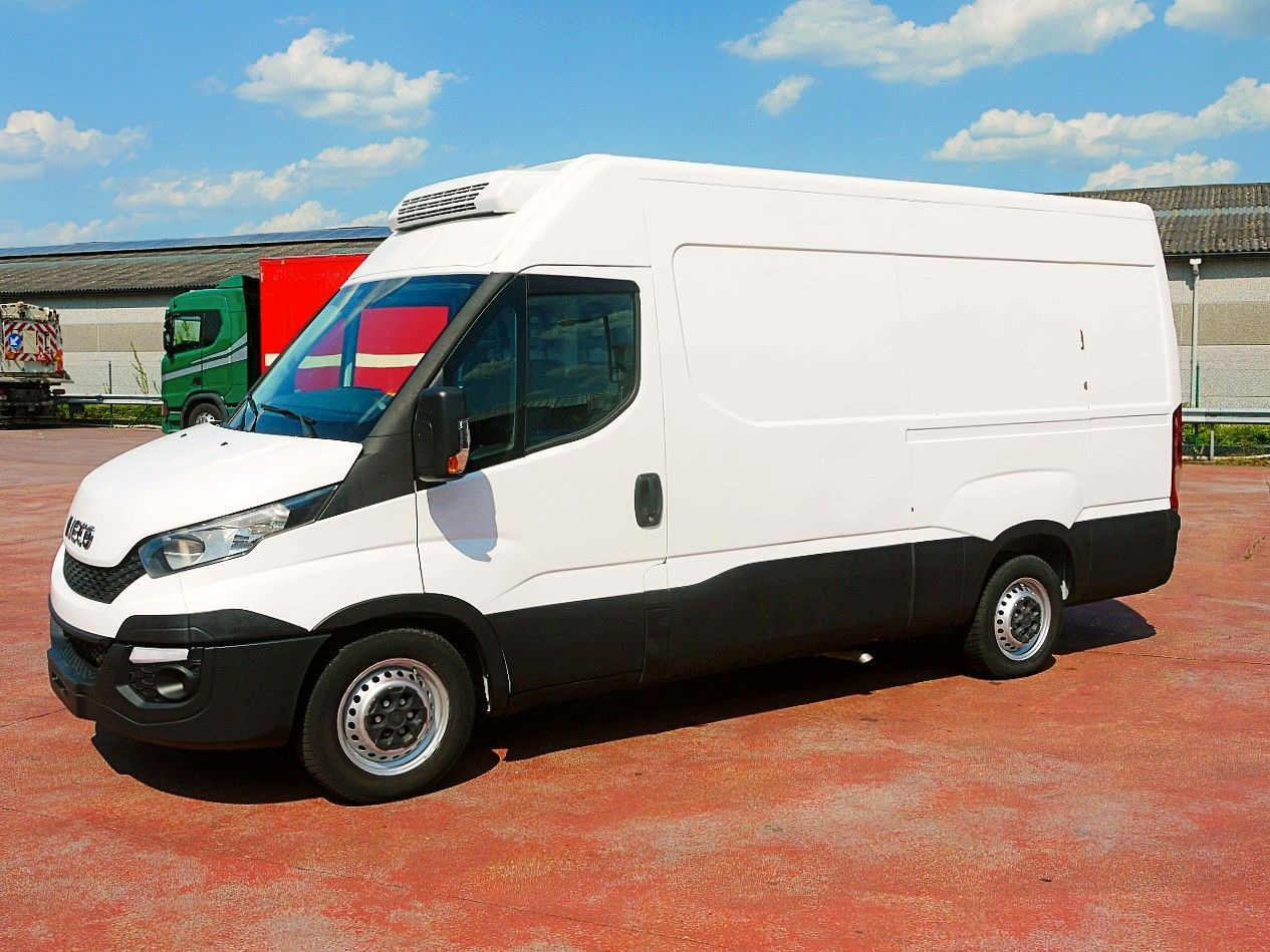 Iveco 35S13 DAILY KUHLKASTENWAGEN THERMOKING V300 MULT - Refrigerated delivery van: picture 4 Iveco 35S13 DAILY KUHLKASTENWAGEN THERMOKING V300 MULT - Refrigerated delivery van: picture 4
