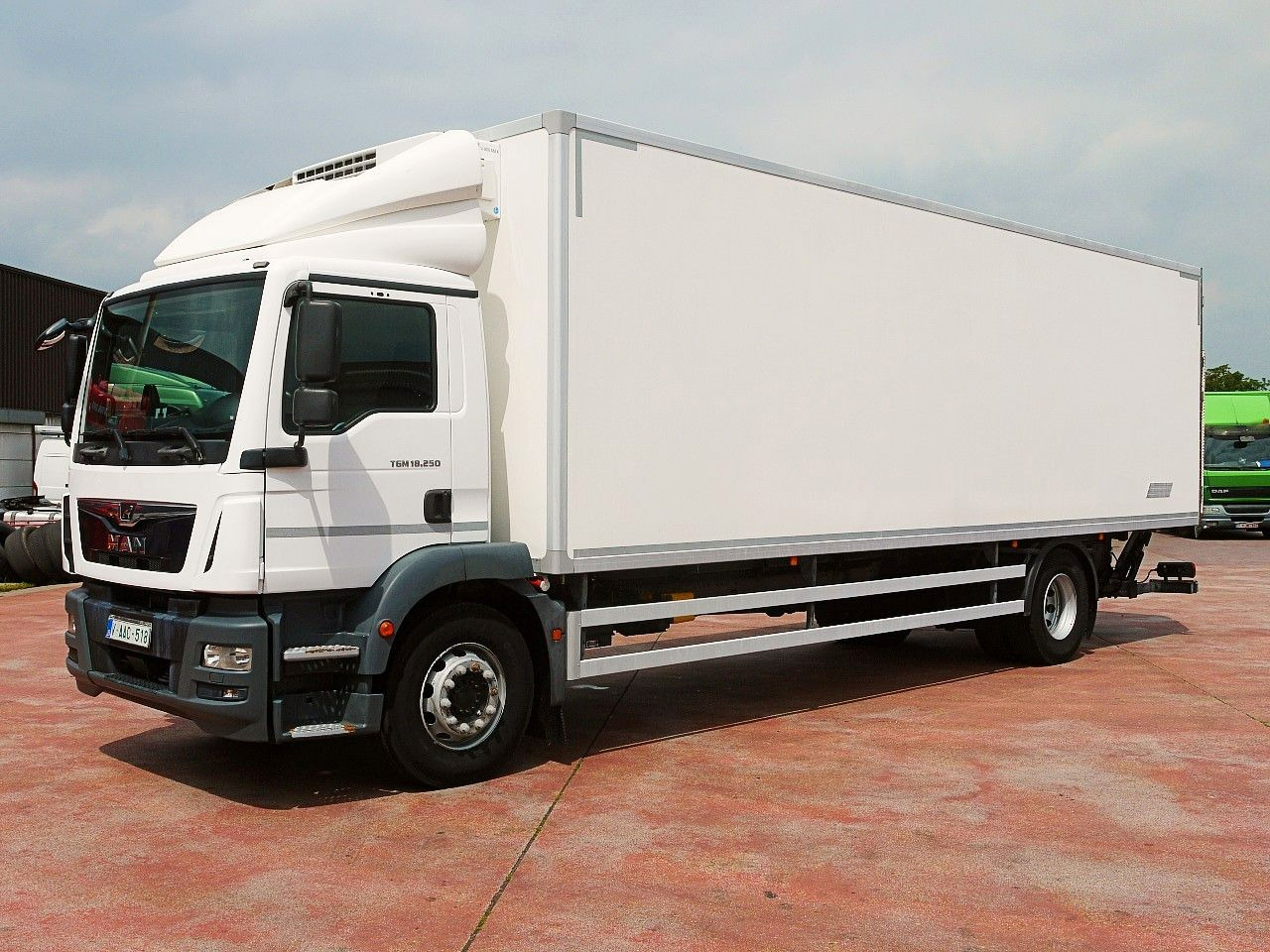 MAN TGM 18.250 KUHLKOFFER THERMOKING V800 MT A/C - Refrigerated truck: picture 4 MAN TGM 18.250 KUHLKOFFER THERMOKING V800 MT A/C - Refrigerated truck: picture 4