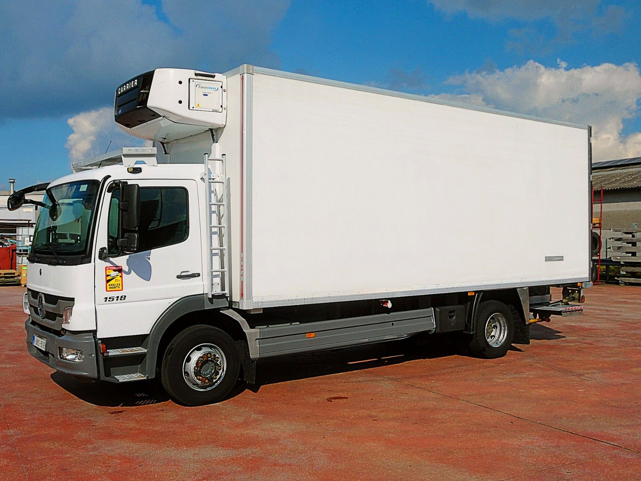 Mercedes-Benz 1518 ATEGO KUHLKOFER CARRIER SUPRA 850 Mult LUFT - Refrigerated truck: picture 4 Mercedes-Benz 1518 ATEGO KUHLKOFER CARRIER SUPRA 850 Mult LUFT - Refrigerated truck: picture 4