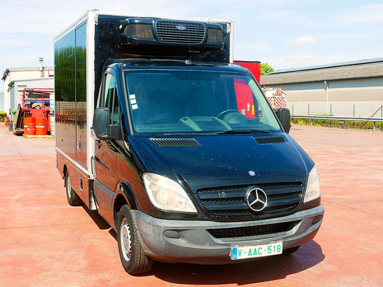 Mercedes-Benz 319 SPRINTER V6 KUHLKOFFER CARRIER PULSOR 600 MT - Refrigerated delivery van: picture 1 Mercedes-Benz 319 SPRINTER V6 KUHLKOFFER CARRIER PULSOR 600 MT - Refrigerated delivery van: picture 1