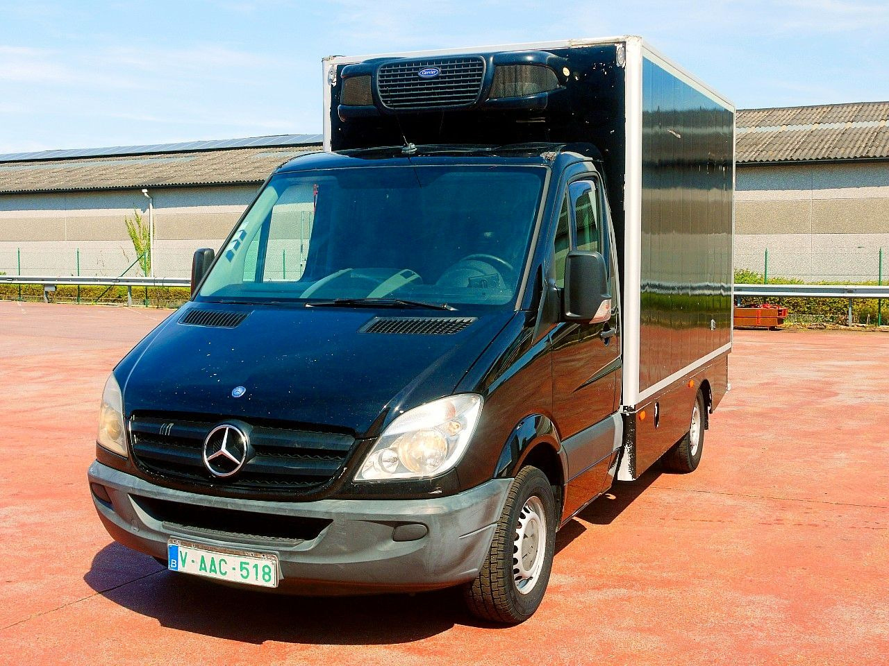Mercedes-Benz 319 SPRINTER V6 KUHLKOFFER CARRIER PULSOR 600 MT - Refrigerated delivery van: picture 5 Mercedes-Benz 319 SPRINTER V6 KUHLKOFFER CARRIER PULSOR 600 MT - Refrigerated delivery van: picture 5